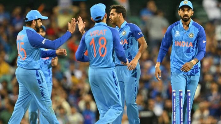 بھارت نے 20 اوورز میں 6 وکٹوں کے نقصان پر 184 رنز بنائے تھے۔فائل فوٹو