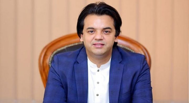 ملزم عثمان ڈار کی بیرون ملک روانگی اے ٹی اے کے سیکشن28 کی خلاف ورزی ہے، فائل فوٹو