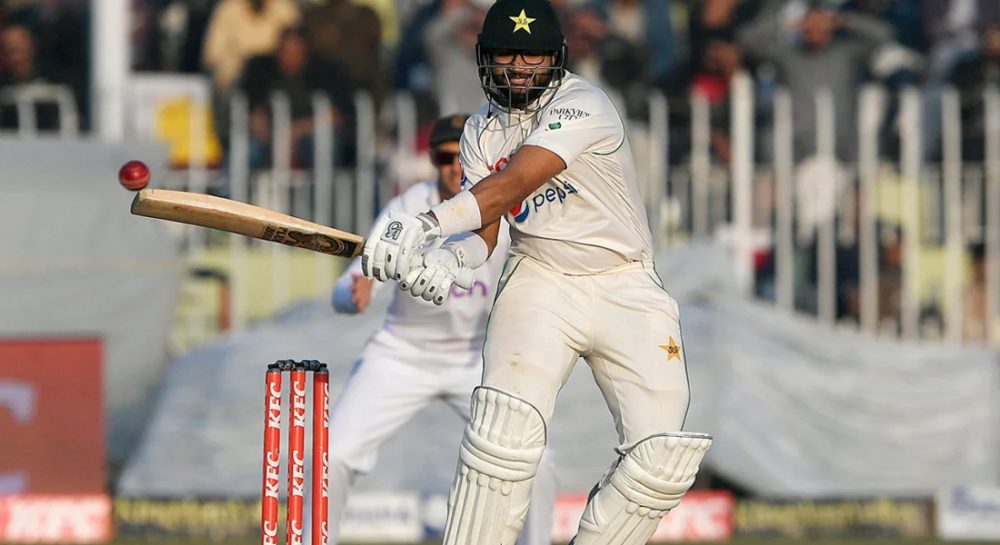 پاکستان ٹیم فتح 263 رنز درکار