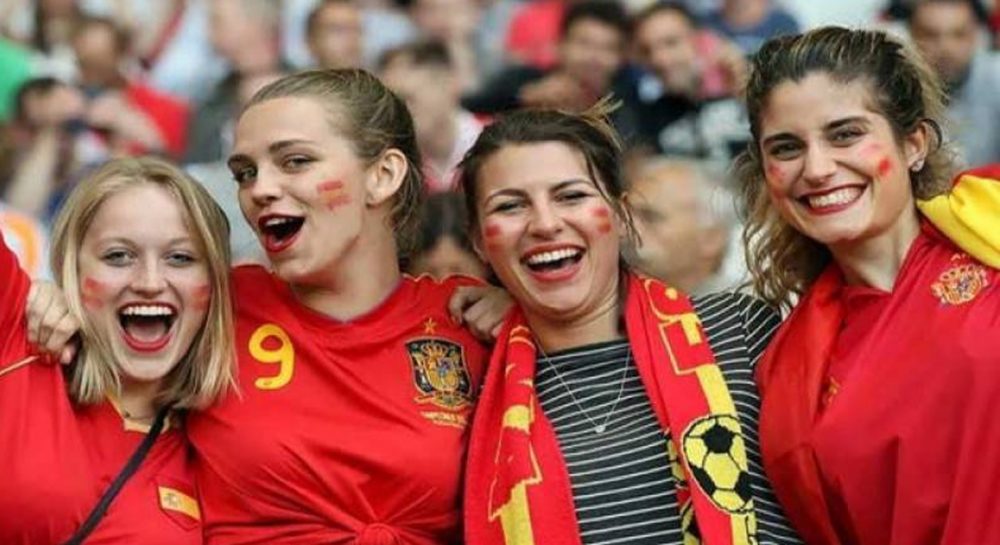 فیفا ورلڈ کپ دیکھنے کیلئے