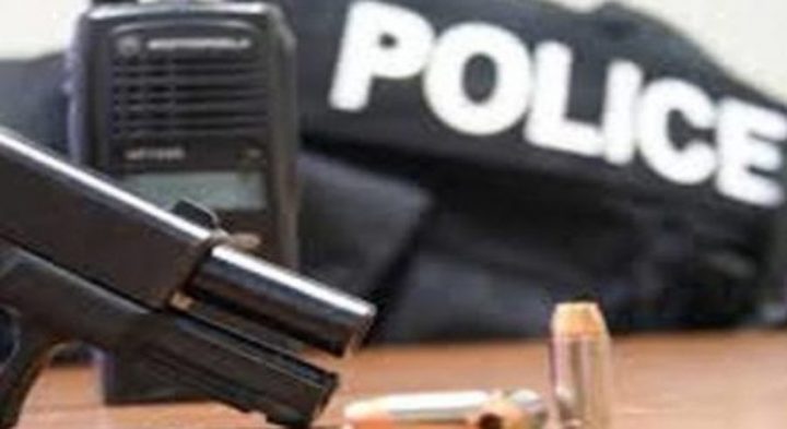 نوشہرہ پولیس موبائل حملہ