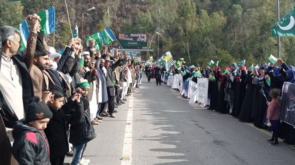 مختلف اسکولز، کالجز کے طلبا و طالبات، اساتذہ، سول سوسائٹی کی بڑی تعداد نے شرکت کی ۔فائل فوٹو