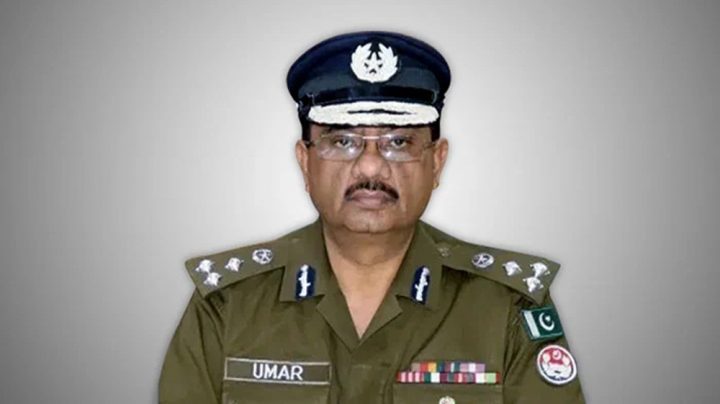 وہ اپنے بیانات کے باعث تنقید، تنازعات کا شکار اورخبروں کی زینت بنے رہے۔فائل فوٹو