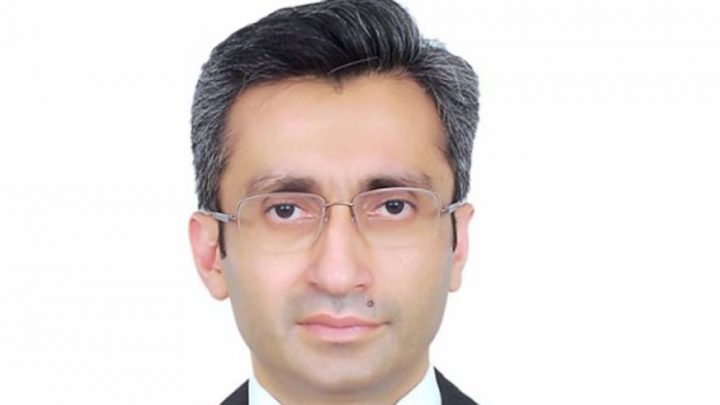 دو ماہ کے قلیل عرصے میں ہی انہیں ہٹانے کا فیصلہ کیا گیا۔فائل فوٹو