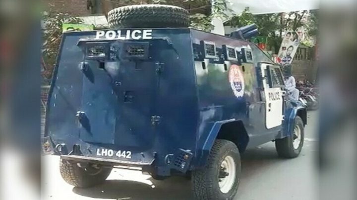 آئی جی پنجاب نے عمران خان کے گھر کالعدم تنظیموں کے ارکان کی موجودگی کے شک پر رسائی دینے کی درخواست  دائر کی،فائل فوٹو