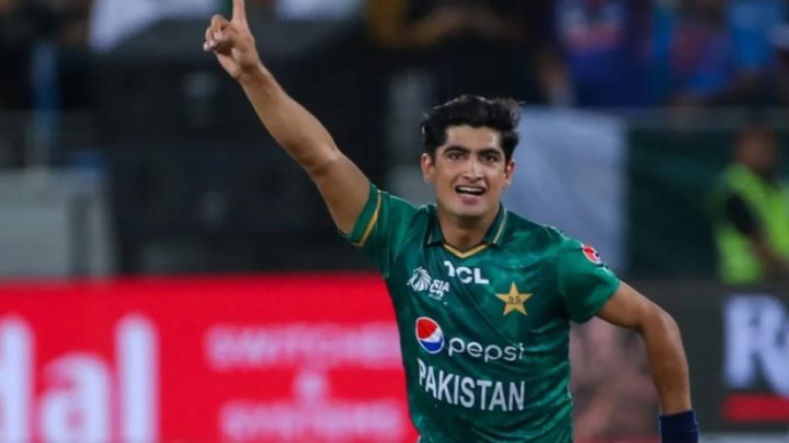 نسیم شاہ پر میچ فیس کا 10 فیصد جرمانہ عائد کیا گیا، فائل فوٹو