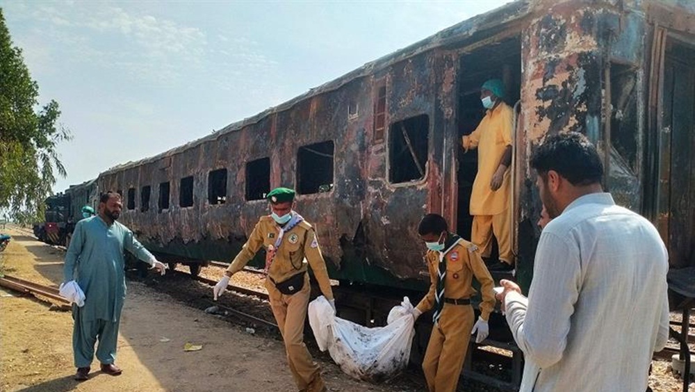 تخریب کاری کا نتیجہ ہو سکتا ہے- جاں بحق خاتون اور چار بچے حساس ادارے کے افسر کے خاندان سے ہیں- فائل فوٹو