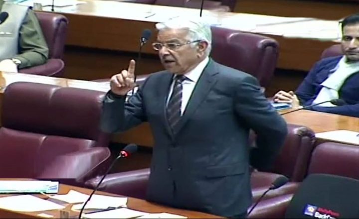 بیگم صاحبہ کا پشاور وزیراعلی ہاؤس کی انیکسی میں ڈیرے ڈالنا پس پردہ داستان کی نشاندہی ہے، فائل فوٹو