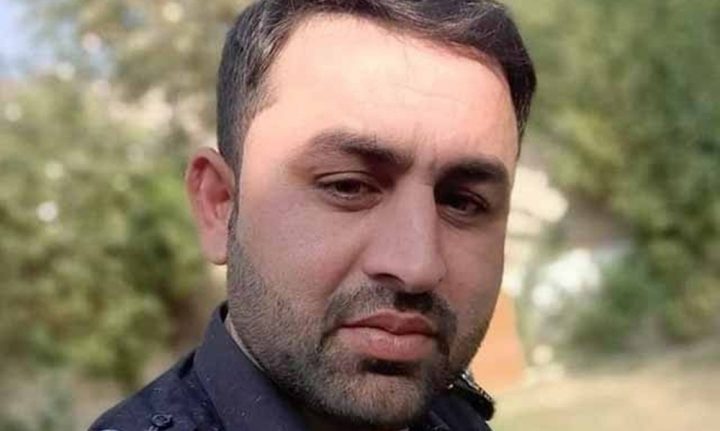 ملک واجد کا کارکنان کو لوٹ مار اور جلاؤ گھیراؤ کے لیے اکسانے میں اہم کردار تھا، فائل فوٹو