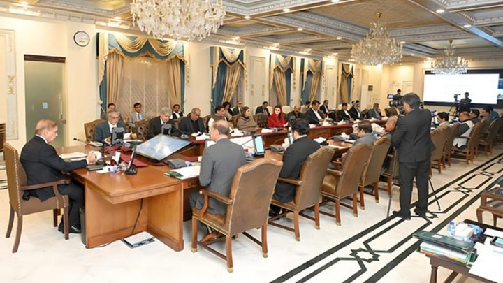 ملک میں سیکیورٹی صورتحال کنٹرول سے باہر ہوتی جارہی ہے، فائل فوٹو
