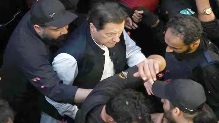 آپ کیسے ہمیں حکم دے سکتے ہیں کہ ہم اڈیالہ میں سماعت کریں، فائل فوٹو