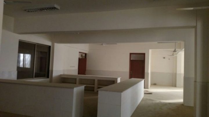 سرکاری دستاویزات میں ایک ہزار 661  ہسپتال ، بنیادی مراکز صحت اور دیہی مراکز صحت موجود ہیں۔ فائل فوٹو