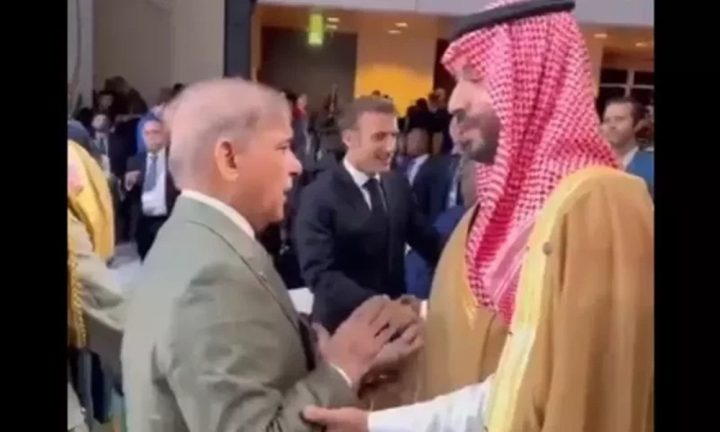 ملاقات میں باہمی دلچسپی کے امور پر تبادلہ خیال کیا گیا۔ فائل فوٹو