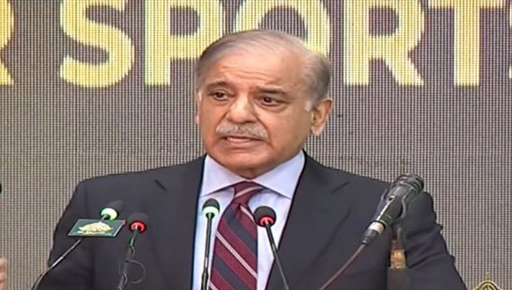 شہباز شریف اس نشست پر وزیرِ اعظم کا حلف اٹھا چکے۔