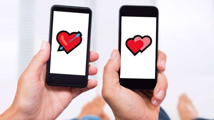 سوشل میڈیا پر کسی لڑکی کو دل والا ایموجی بھیجنا بے، فائل فوٹو