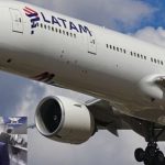 معاون پائلٹ نے طیارے کو ہنگامی لینڈنگ کرائی۔ فائل فوٹو