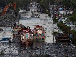 کراچی میں وقفے وقفے سے بارش آج رات تک جاری رہنے کی توقع ہے، فائل فوٹو