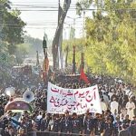 جلوس مقررہ راستوں سے ہوتا ہوا امام بارگاہ شاہ نجف مارٹن روڈ پر ختم ہوا۔ فائل فوٹو