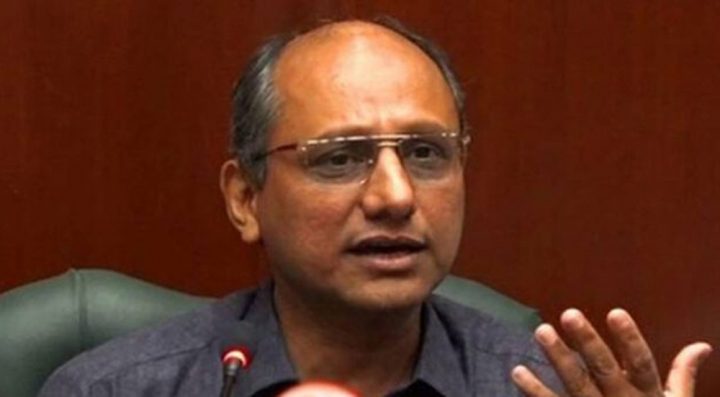 سڑکوں پر ٹریفک جام ہوتا ہے تو لوگ ہمیں برا کہتے ہیں ، فائل فوٹو