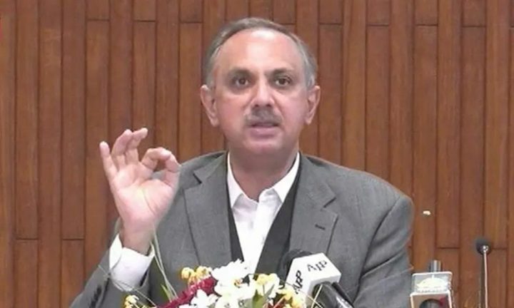 بانی پی ٹی آئی عمران خان نے 5 رکنی مذاکراتی کمیٹی بنا دی ہے، فائل فوٹو