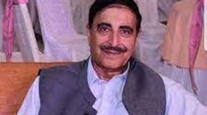این اے 15 کی خاتون آر او پر دباؤ ڈالا جا رہا ہے، وہ  3 دن سے  آفس نہیں آئیں، فائل فوٹو