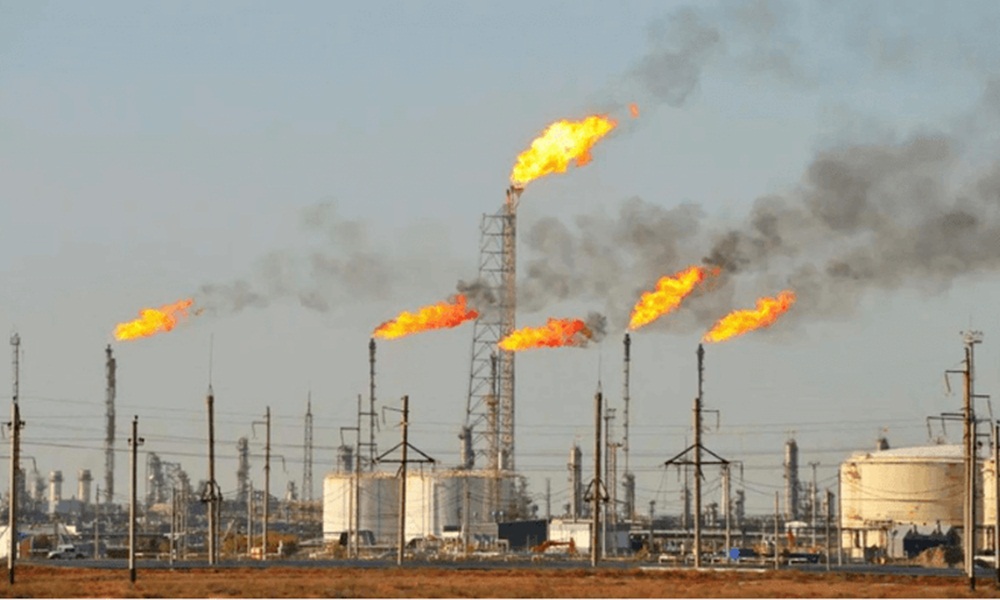 تیل کی ابتدائی پیداوار کا تخمینہ 1049بیرل یومیہ ہے، فائل فوٹو
