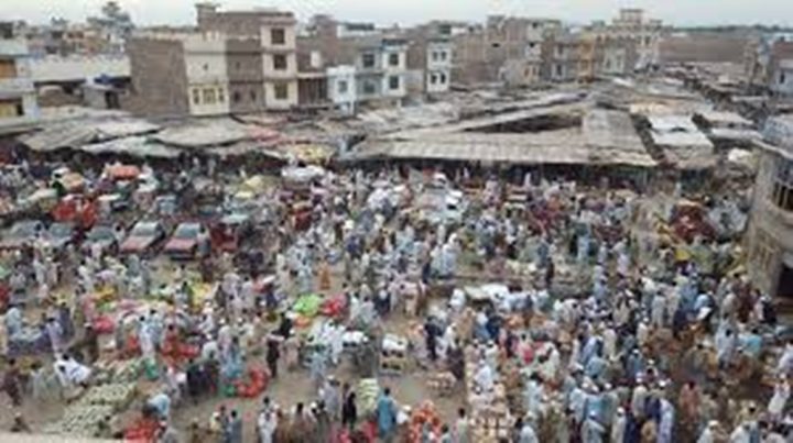  پی ٹی آئی رہنمائوں پر صدیوں پرانے بازاروں کی قیمتی جائیدادیں ہتھیانے کی سازش کا الزام، فائل فوٹو