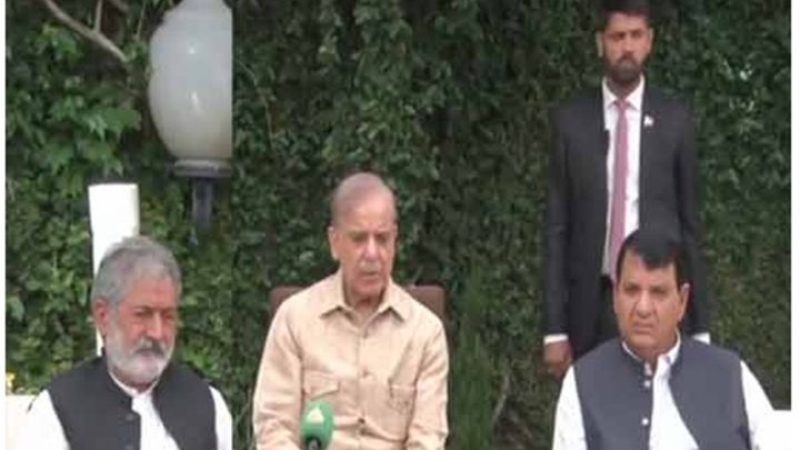 فوٹو سوشل میڈیا