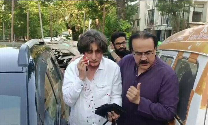 پولیس حملہ آوروں کی شناخت کےلیے تمام خواجہ سراوں سے تحقیقات کررہی ہے، فائل فوٹو
