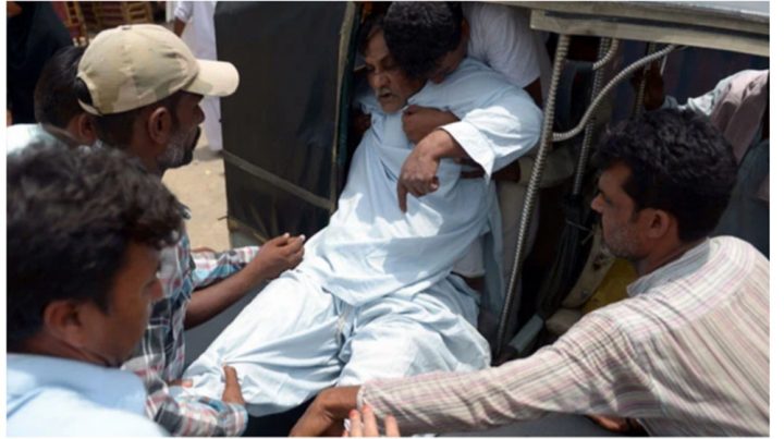شدید گرم موسم کے باوجود کے الیکٹر ک کی جانب سے اعلانیہ اور غیراعلانیہ لوڈ شیڈنگ کا سلسلہ جاری ہے، فائل فوٹو