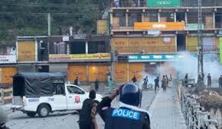 بنگلادیش میں احتجاجی طلبا کو دیکھتے ہی گولی مارنے کا حکم