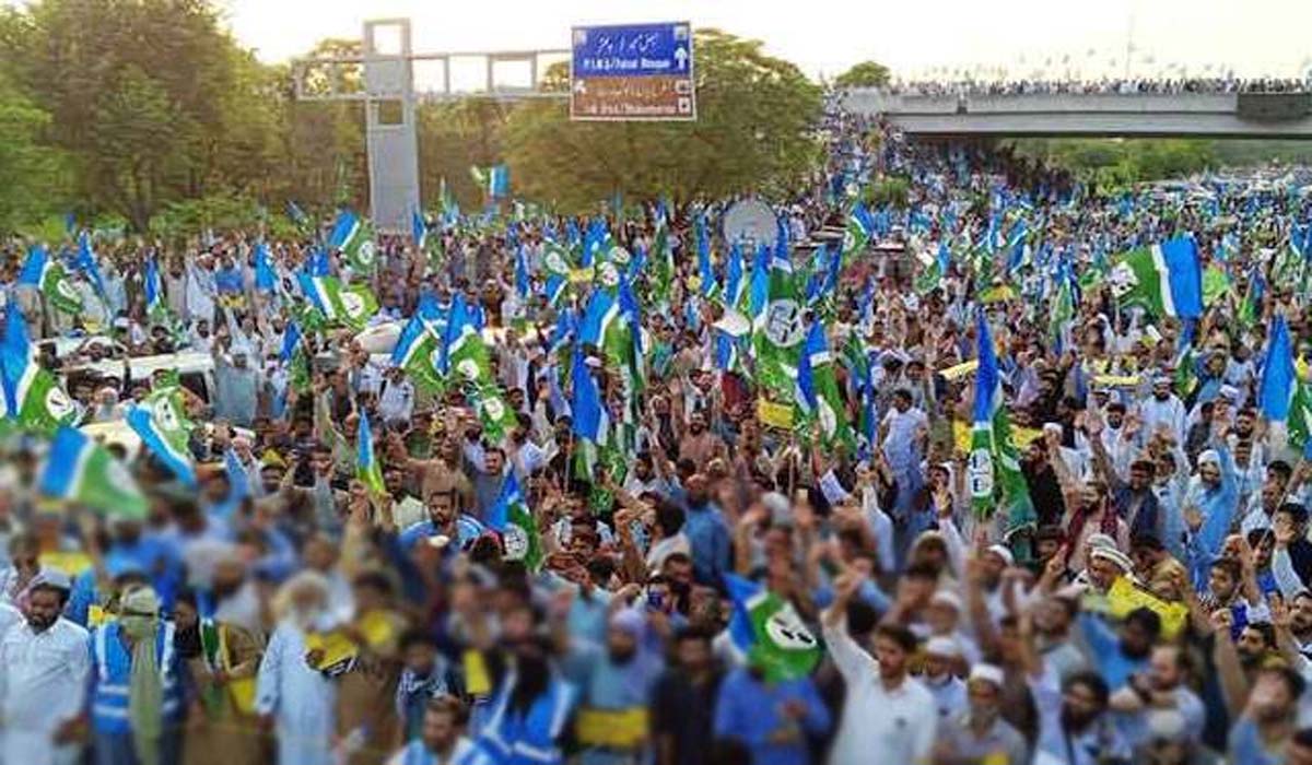 مہنگائی اور مہنگی بجلی کے خلاف جماعت اسلامی کا راولپنڈی کے لیاقت باغ میں دھرنا تیسرے روز بھی جاری ہے، فائل فوٹو