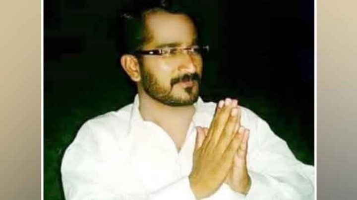 موٹر سائیکل سوار نامعلوم مسلح ملزمان نے چلتی موٹر سائیکل پر فائرنگ کردی، فائل فوٹو