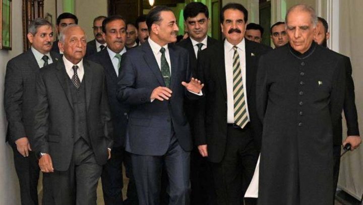 پاک فوج اور اس کے ویٹرنز قوم کی خوشحالی اور سلامتی کے لیے متحد ہیں، فائل فوٹو