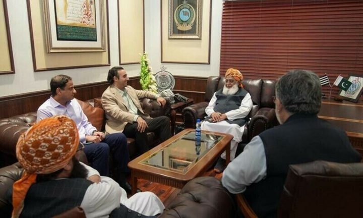 مدارس رجسٹریشن بل پر دونوں ایوانوں سے منظوری کے باوجود صدر کے دستخط کیوں نہیں ہوئے، فائل فوٹو