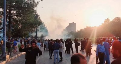 جناح ایونیو بلیوایریا میں پولیس اورتحریک انصاف کے کارکنان میں آنکھ مچولی جاری رہی، فائل فوٹو