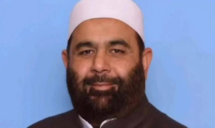 مجھے داد دیں پارٹی کا فارورڈبلاک بننے سے میں نے رکوایا ہے، فائل فوٹو