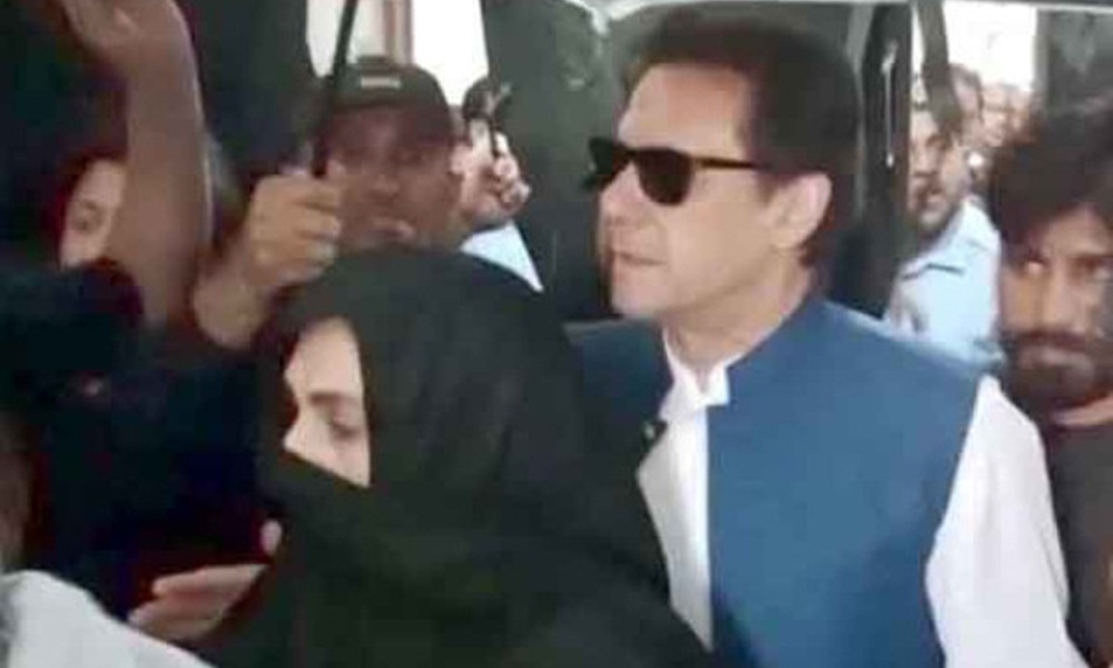 فیصلے کے مطابق عمران خان کرپشن میں ملوث پائے گئے۔ فائل فوٹو