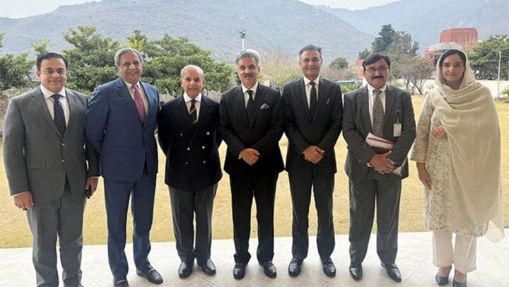 چیف جسٹس یحییٰ آفریدی نے وزیراعظم کی نظام انصاف کی بہتری کیلئے گفتگو کا خیر مقدم کیا، فوٹو پی آئی ڈی