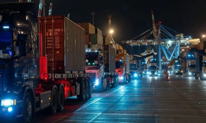 بموں کو درجنوں ٹرکوں پر لوڈ کرکے اسرائیلی ایئر بیسز کی طرف روانہ کر دیا گیا ہے، فوٹومیڈیا