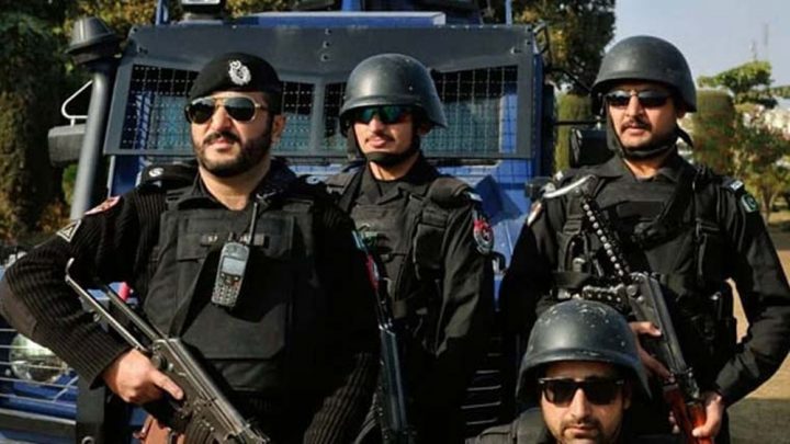 فوٹو مقامی میڈیا