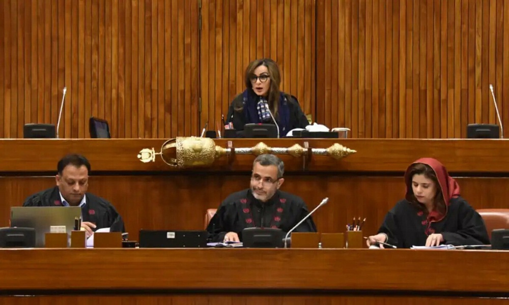 فوٹو مقامی میڈیا