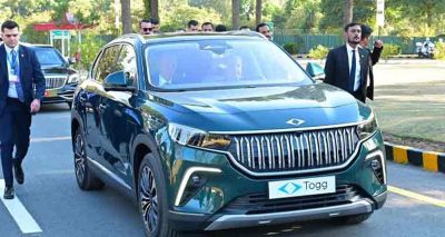 کابینہ سیکریٹریٹ نے گاڑی توشہ خانہ میں جمع ہونے کی تصدیق کر دی، فائل فوٹو