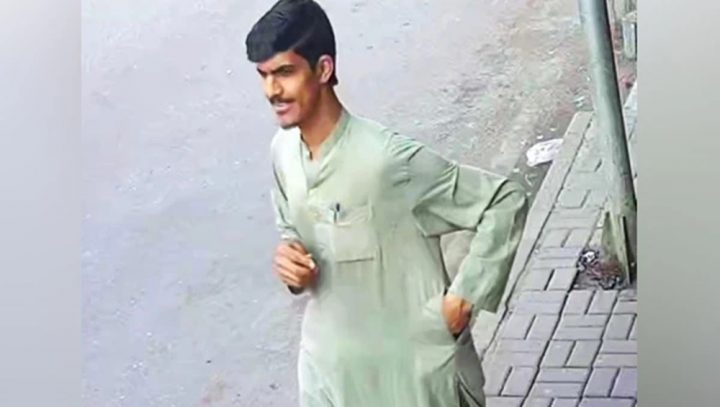 ملزم ڈیفنس کے ایریا میں الخوارج  ٹی ٹی پی  کی چاکنگ کرنے میں بھی ملوث ہے، فائل فوٹو
