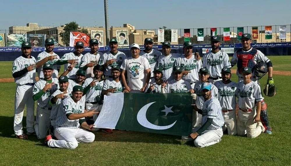 پاکستانی کھلاڑیوں نے خوب جشن منایا اور پاکستان زندہ باد کے نعرے لگائے ، فوٹو سوشل میڈیا