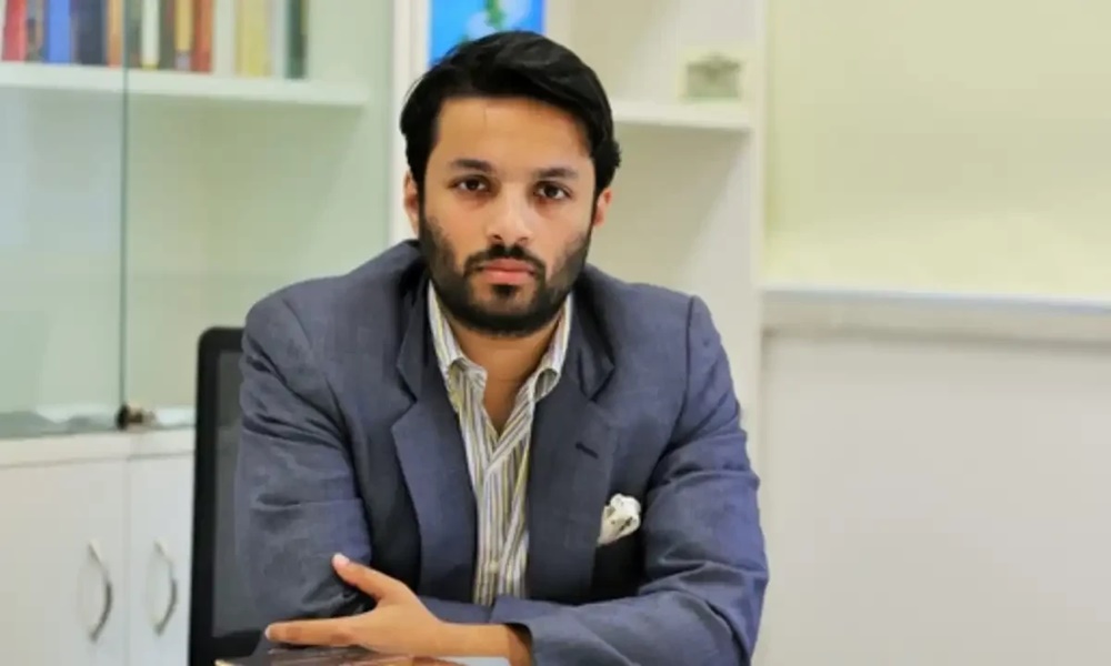 یوٹیوبرز پر پاکستانی حکام کو خفیہ معلومات دینے کے الزام ہیں ، فائل فوٹو