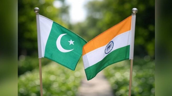 ڈی جی ایم اوز کے درمیان ہاٹ لائن پر بات چیت کا پہلا راؤنڈ مکمل ہوگیا، فائل فوٹو