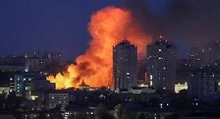 مرنے والے یوکرین کی ایمرجنسی سروس کے ملازمین تھے، فوٹو انٹرنیشنل میڈیا