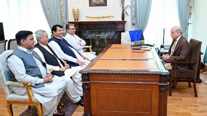 فوٹو بشکریہ مقامی میڈیا