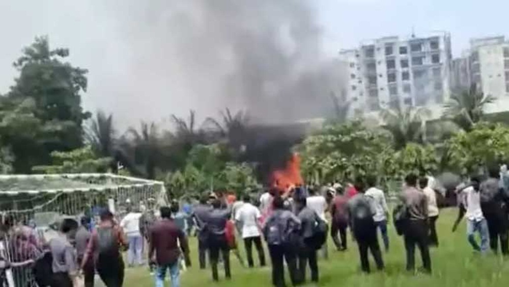 فوٹو بنگلادیشی میڈیا